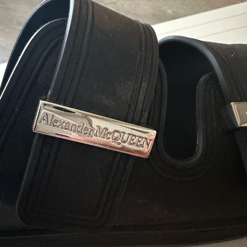 Alexander McQueen Black Sandals - Picture 3 of 6